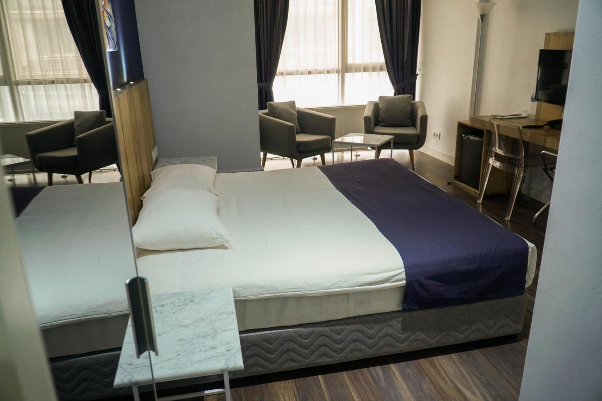 En Otel Karaca Eskişehir Esterno foto