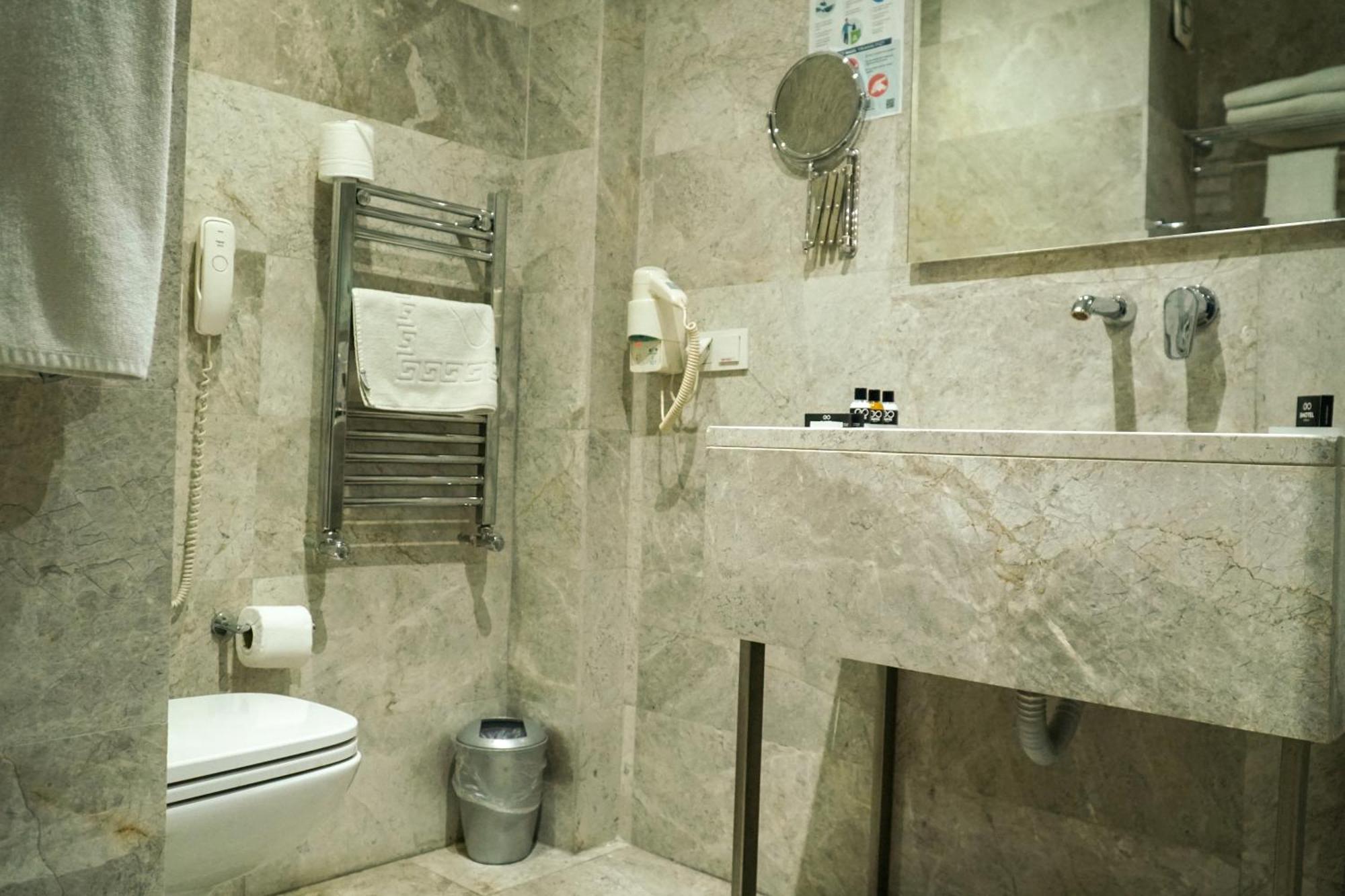 En Otel Karaca Eskişehir Esterno foto