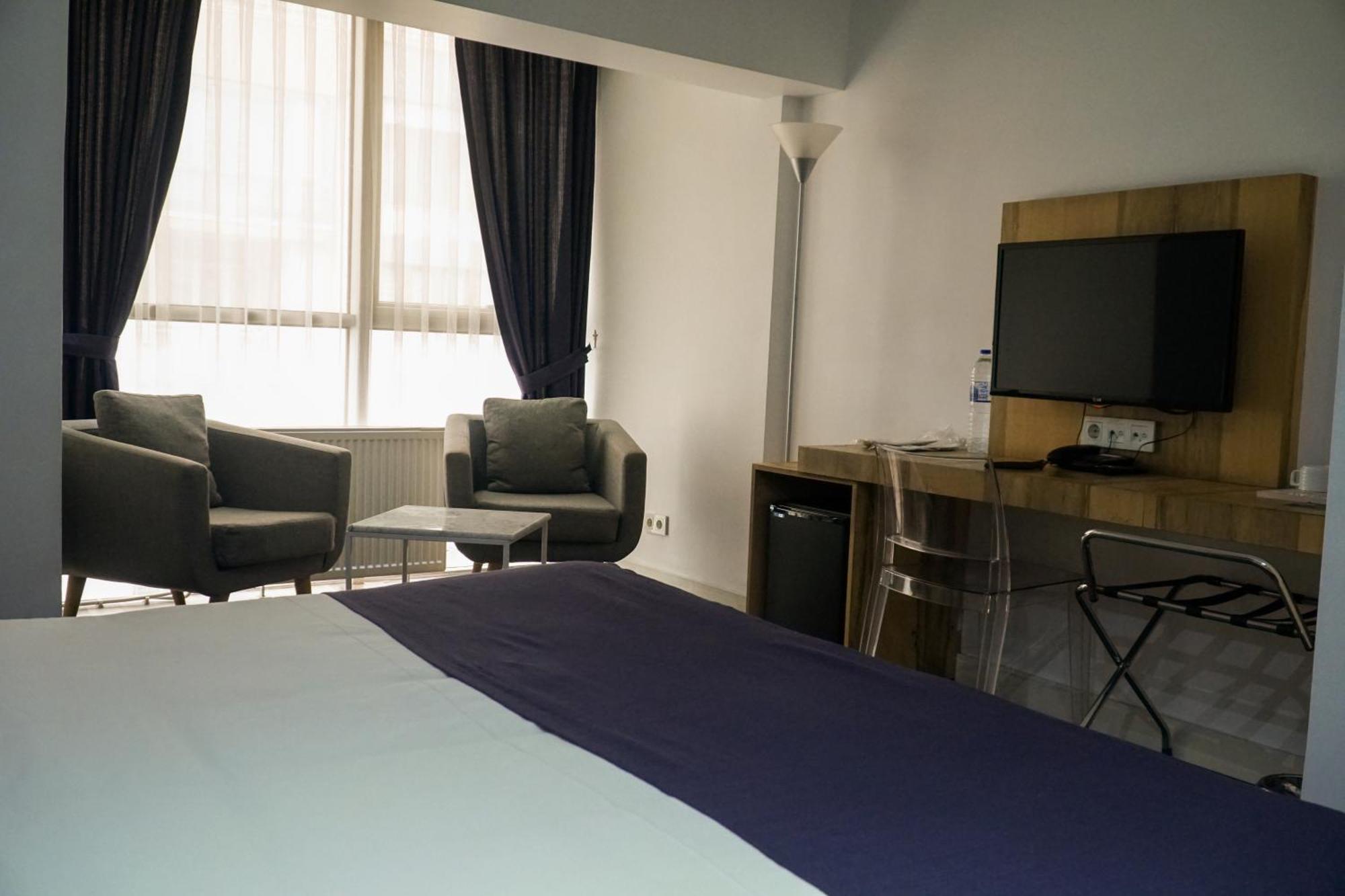 En Otel Karaca Eskişehir Esterno foto